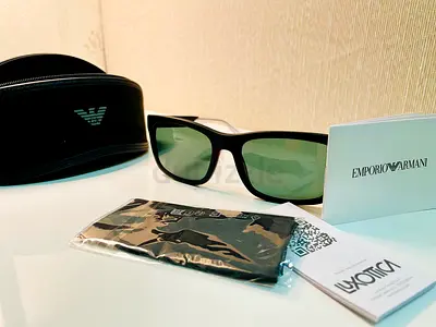 EMPORIO ARMANI SUNGLASS (Brand New) 1 year warranty