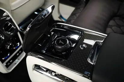 2026 ROLLS-ROYCE CULLINAN — миниатюра 14