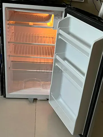 Small refrigerator (Aftron) 90 liter