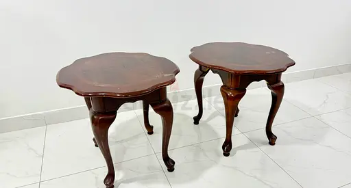 Charming Vintage Side Tables in Rich Mahogany Finish Hard Wood For sale