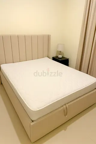 Brand new Queen size bed family bed storage bed nd medical mattress queen bed double bed