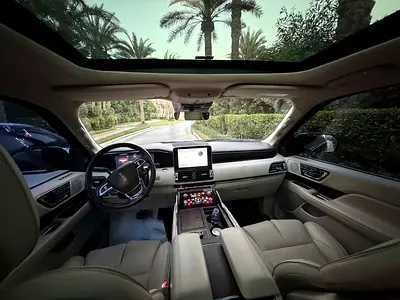 صورة 12 لـ 2018 Lincoln NAVIGATOR