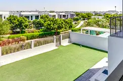 LUXURY 5-BEDS I LARGE LAYOUT I FOR RENT