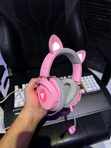 Razer Kraken Kitty V2 Pro + Razer BlackWidow V3 Roblox Ed