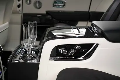 2026 ROLLS-ROYCE CULLINAN — миниатюра 16