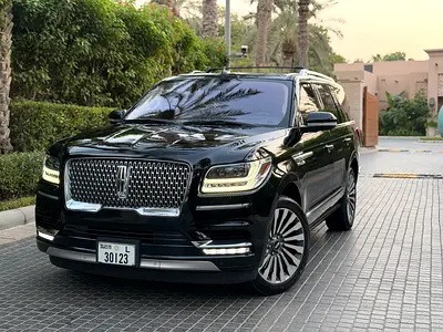 صورة 8 لـ 2018 Lincoln NAVIGATOR