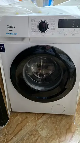 Midea MF70 Washing Machine - Efficient and Convenient Laundry Solution