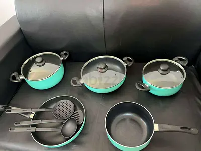 Comprehensive Aluminum Cookware Set - Perfect for Any Kitchen