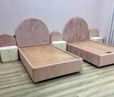 Elegant Pink Velvet Bed Set