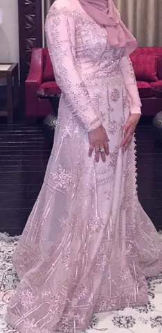 Very nice dress for sale