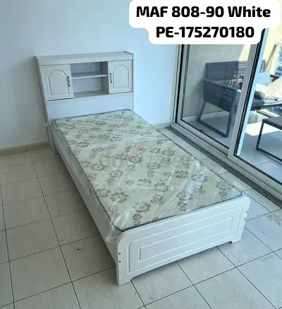 Comfortable White Bed Frame with Mattress 90x190 cm