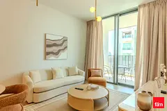 Modern Apt. I Vacant I Fully Equipped Kitchen