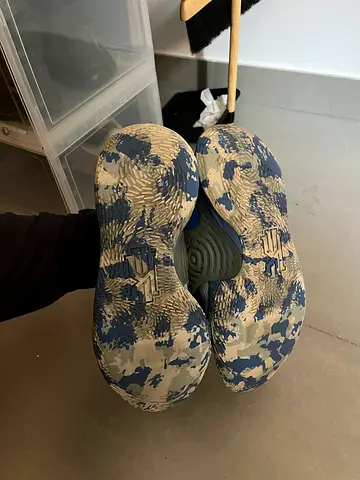 Kyrie  lrving basketball shoes Well-Used Outdoor Sports Shoes with Unique Design