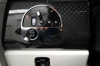 2026 ROLLS-ROYCE CULLINAN — миниатюра 17