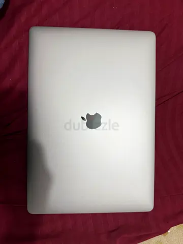 Macbook Pro Core i 7 16 GB