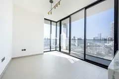 Smart Home | Larger Corner Unit | Vacant