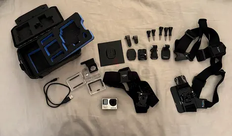 GoPro Hero 4 Black + Accessories