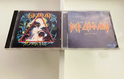 2 Def Leppard Music CD’s