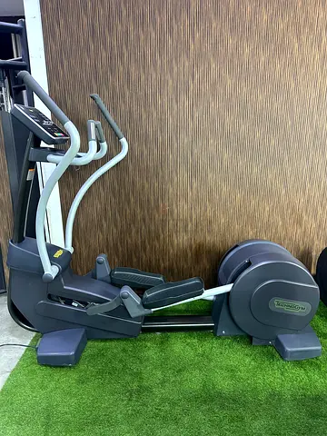 TECHNOGYM crosstaner