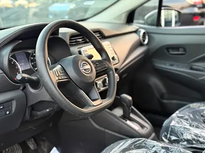 2024 Nissan VERSA 照片 10