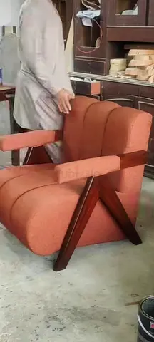 City sofas re upholstery refinishings