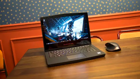 Alienware 13 R3 4K OLED Touch - 6gb Nvidia - Core i7/16gb/512gb - Gaming Laptop razer blade stealth