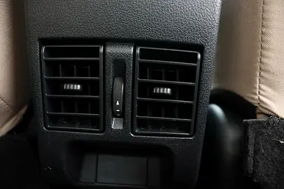 Toyota Yaris E, миниатюра 16