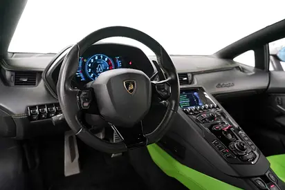 صورة 8 لـ 2018 Lamborghini AVENTADOR S