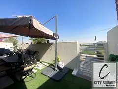 Ground Corner unit with Study room+Garden. Notice served