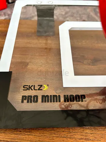 Basketball hoop