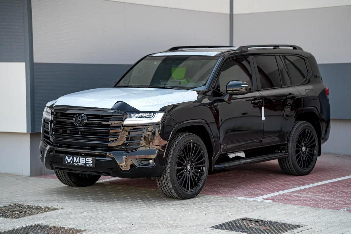 Toyota Land Cruiser 2025 — photo 1 of 14