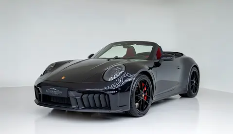 Porsche Carrera 4 GTS Cabriolet 2025 Zero Black/Red Full Option