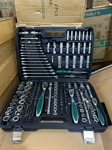 Complete Socket Wrench Set for All Your Tooling Needs
