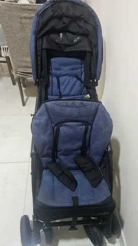 Lightweight and Comfortable Stroller for Your Little One