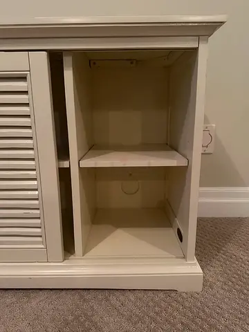 Tv stand