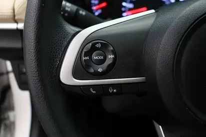Toyota Yaris E, миниатюра 7