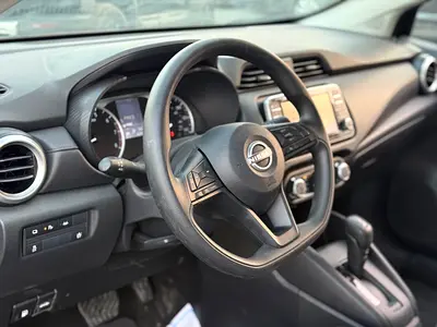 2024 Nissan VERSA 照片 8