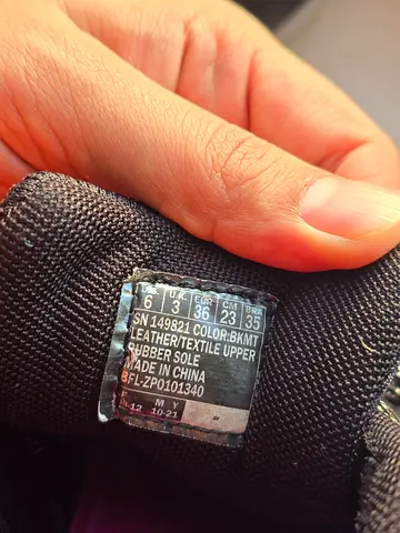 Sketchers women shoes