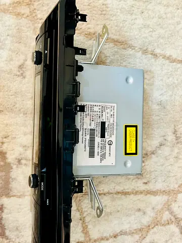 Toyota Corolla 2015 model original Car Audio System - Premium Sound Experience!