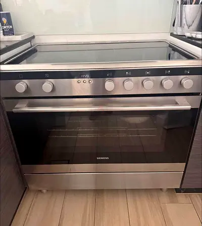 Siemens Electric Ceramic Cooking range 90x60cm Stove