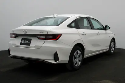 Toyota Yaris E, миниатюра 3