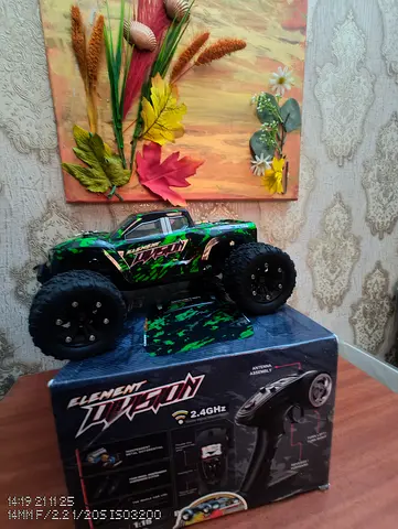 High-speed Remote Control Off-Road Truck - Fun for All Ages