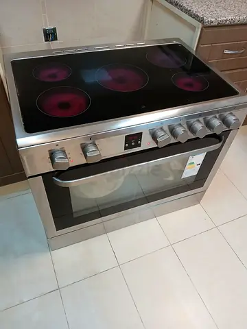 Hoover five burner cooker electric ceramic 90cm