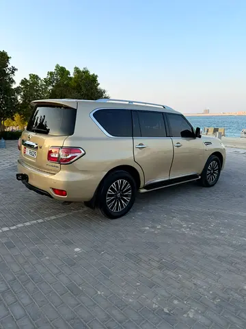 Nissan Patrol 2015