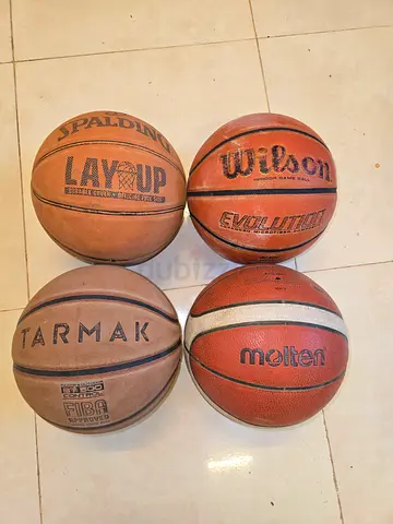 4 basketballs good barnd good condition