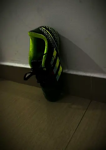Football shoes