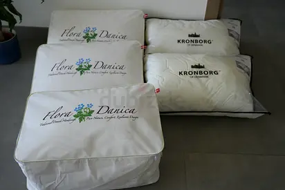 Cozy Bedding Set - Duvet and Pillows