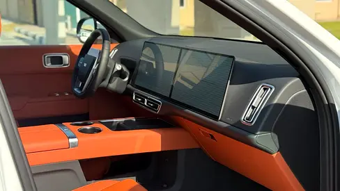 صورة 15 لـ 2025 LI AUTO L9