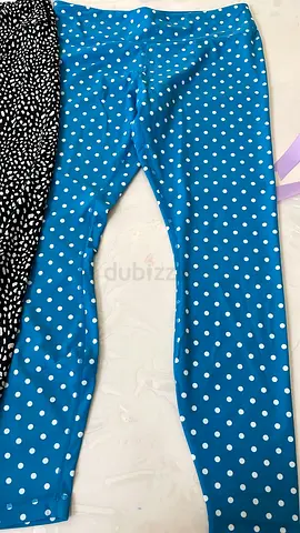 Stylish Blue Polka Dot Leggings