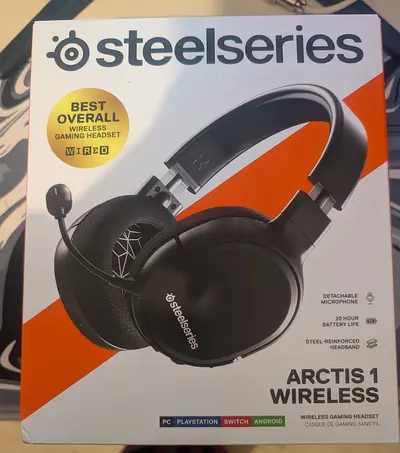 SteelSeries Arctis 1 Wireless Gaming Headset - Perfect Sound and Comfort!